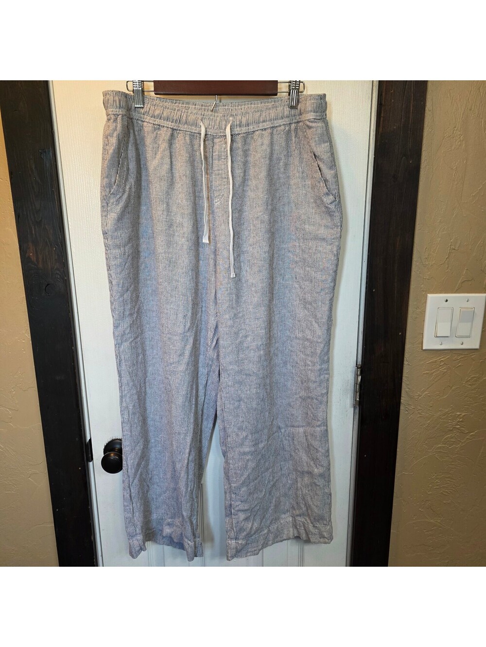 Briggs Women's Gray/White Striped Lounge Pants with Drawstring Waist- XL
